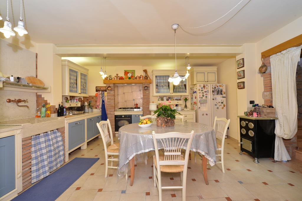 B&B Corte Giare Sant'Ambrogio di Valpolicella Bagian luar foto