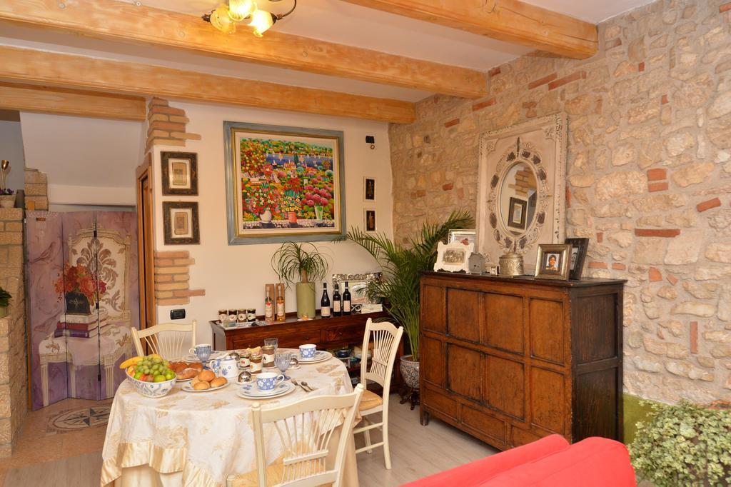 B&B Corte Giare Sant'Ambrogio di Valpolicella Bagian luar foto
